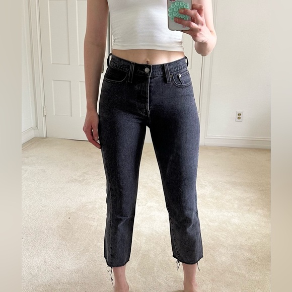 Levi’s Wedgie Straight Jeans - Picture 2 of 5